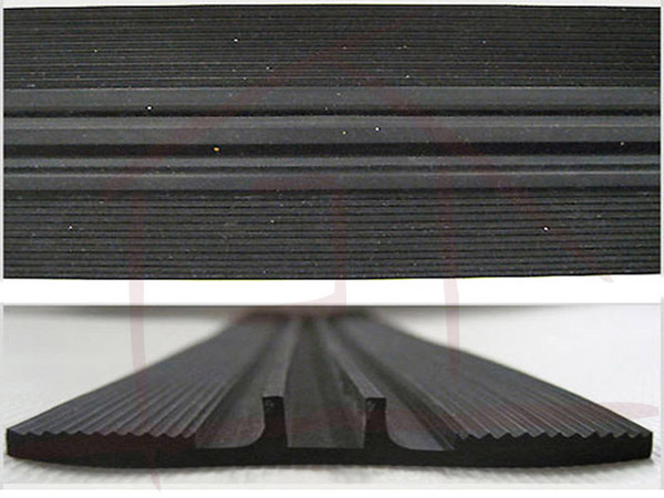 GUMA DONJA CRNA  60MM  40/1